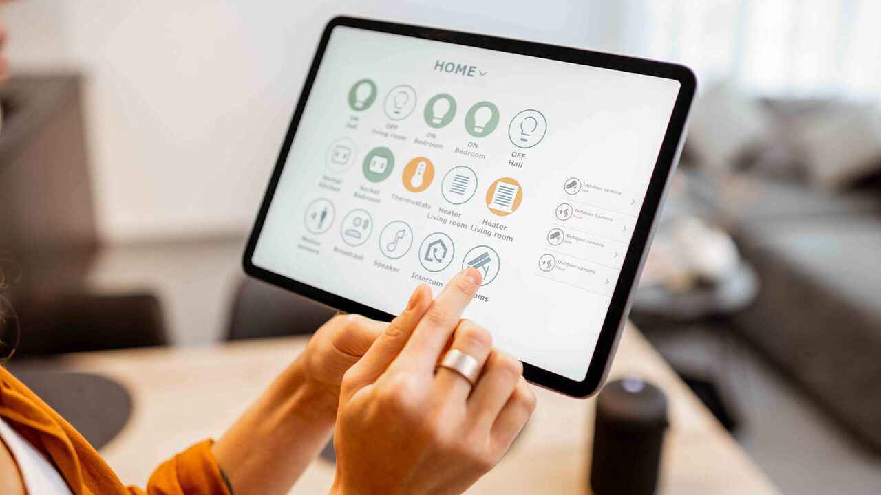 Programmable Thermostat Setup Guide to Save 15% on Heating